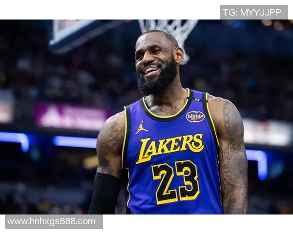 詹姆斯谈未来计划，誓言将带领湖人重返巅峰